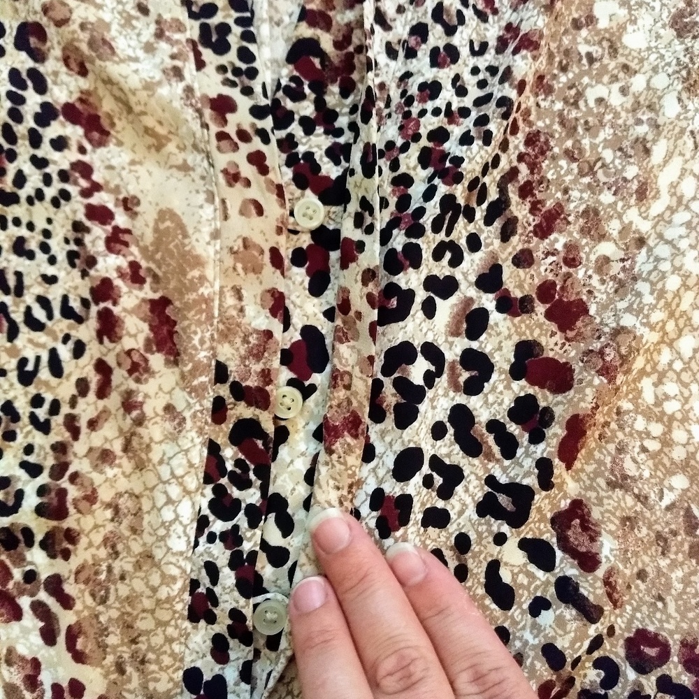 Animal print blouse - Picture 2 of 6